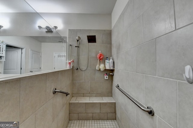 bedroom featuring baseboards, carpet flooring, and ceiling fan