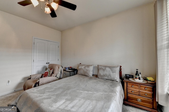 bedroom featuring carpet floors, multiple windows, a ceiling fan, and visible vents