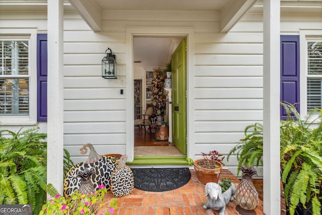 view of doorway to property