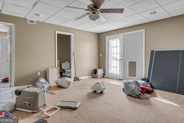 111 Laurel Oak Ln, Warner Robins, GA 31093 - interior space featuring baseboards, visible vents, a ceiling fan, a drop ceiling, and carpet flooring