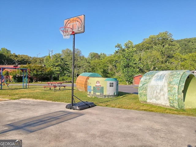 664 River Vista Dr, Dillard, GA 30537 - view of sport court featuring a lawn