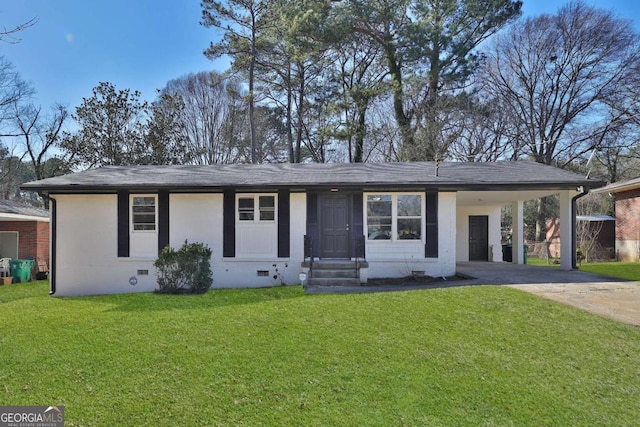 view of front of house with a shingled roof, concrete driveway, crawl space, an attached carport, and a front lawn