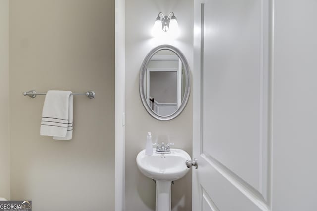 2275 W Village Ln SE, Smyrna, GA 30080 - view of bathroom