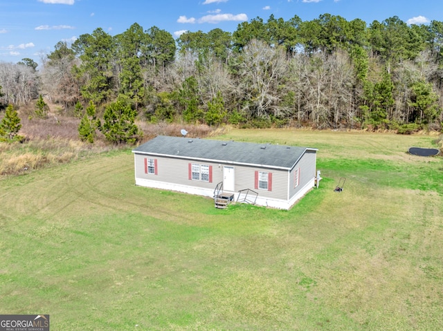 view of front of home with a front lawn