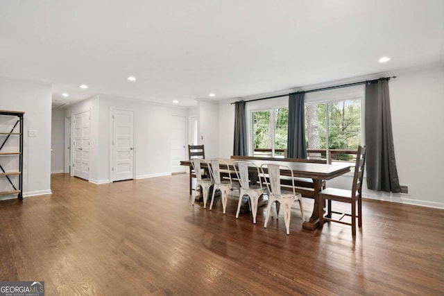 dining room with recessed lighting, wood finished floors, visible vents, and baseboards