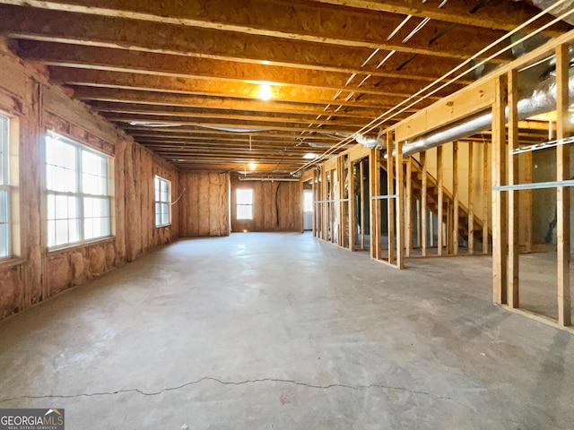 interior space featuring concrete flooring