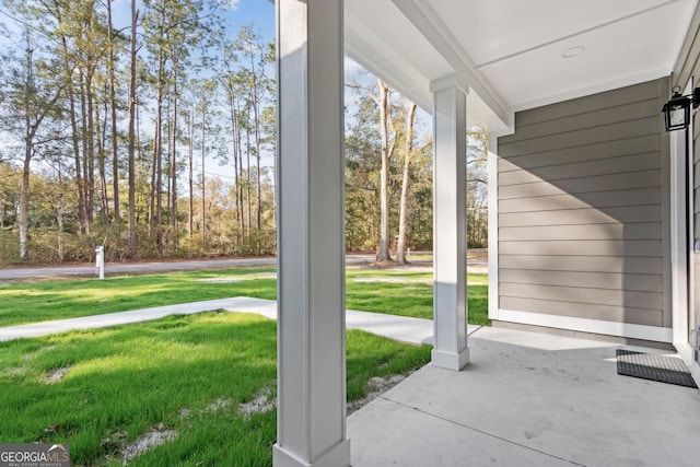 view of patio featuring covered porch