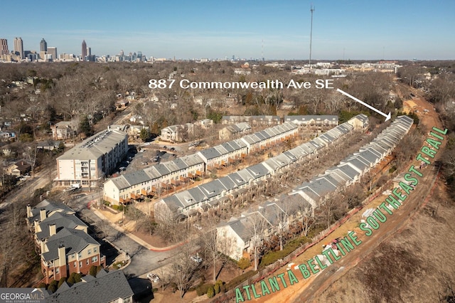 bird's eye view with a view of city