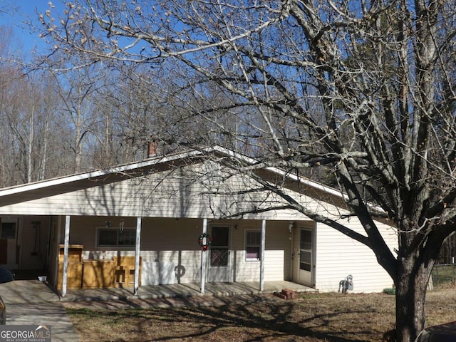 view of front of home