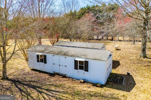 view of outbuilding featuring an outbuilding