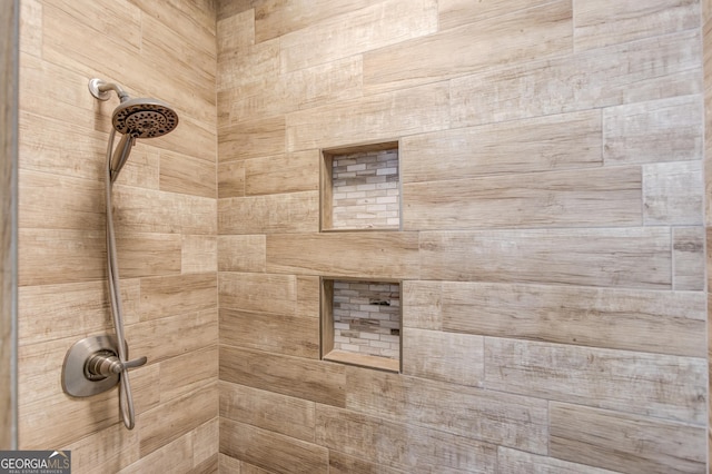 1433 Henderson Ridge Ln, Loganville, GA 30052 - full bathroom with tiled shower