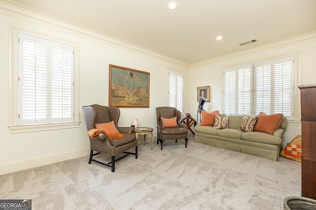 living area with carpet, visible vents, baseboards, recessed lighting, and crown molding