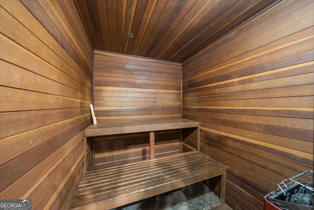 view of sauna / steam room