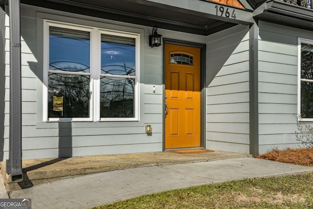 view of doorway to property