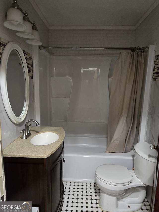 full bathroom featuring vanity, shower / bath combination with curtain, toilet, and crown molding