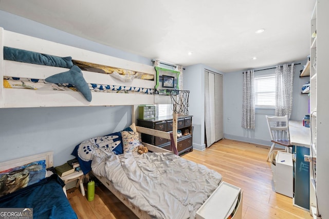 1015 Michigan Ave NW, Atlanta, GA 30314 - bedroom featuring light wood-style flooring, baseboards, and recessed lighting