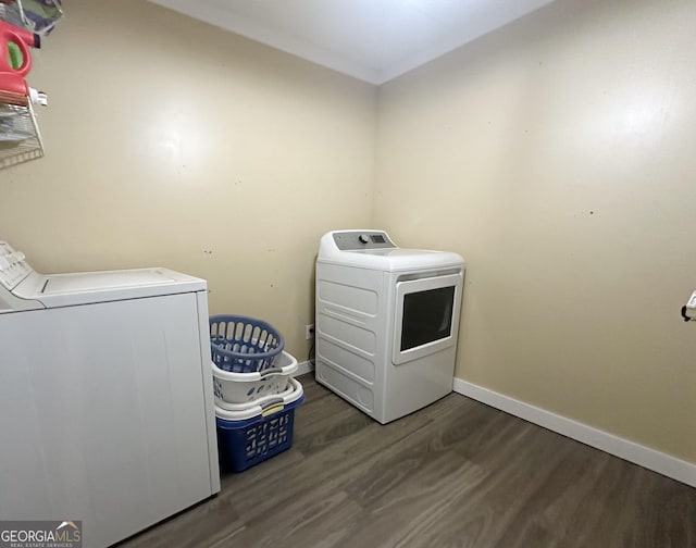 746 Thomas Rd, Trion, GA 30753 - hall with wallpapered walls, baseboards, light wood-style flooring, ornamental molding, and a chandelier
