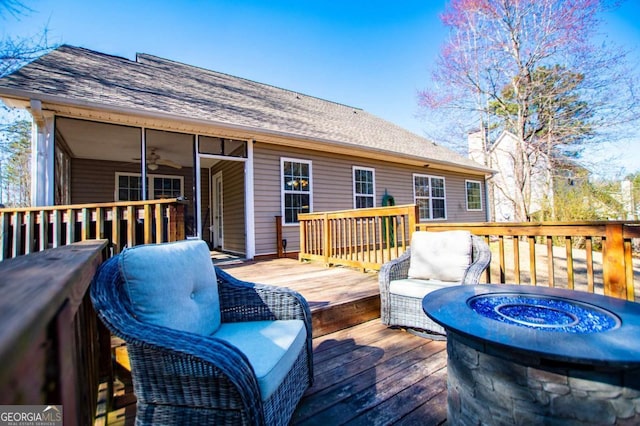 deck featuring ceiling fan