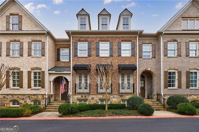 2368 Saint Davids Sq NW Unit 4, Kennesaw GA, 30152, 3 bedrooms, 3.5 baths townhouse for sale