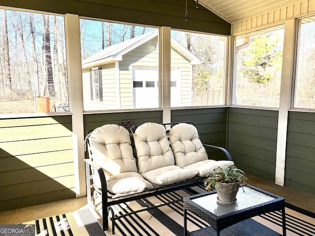 sunroom with vaulted ceiling