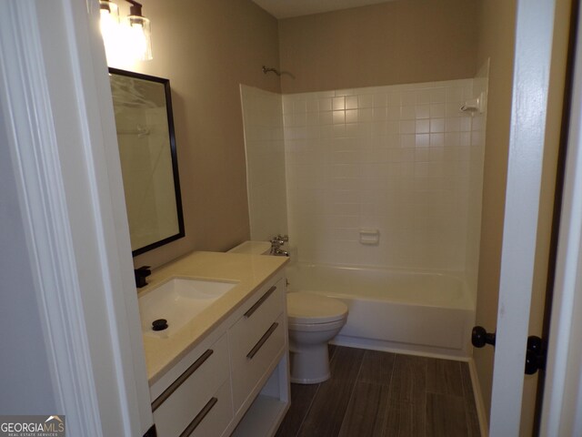 2401 Northlake Ct, Atlanta, GA 30345 - bathroom with vanity, toilet, and bathing tub / shower combination