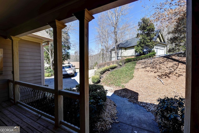 view of yard featuring a garage