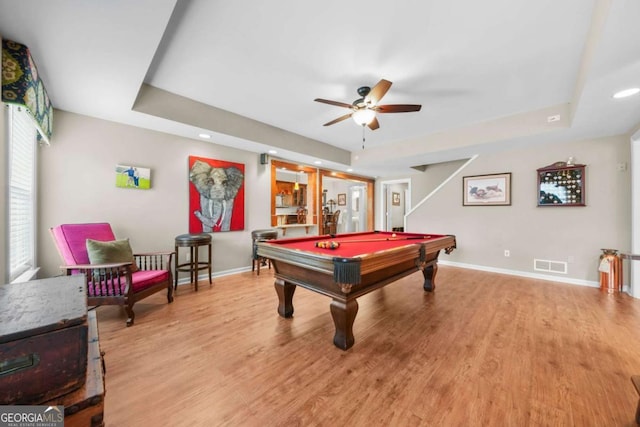 recreation room with pool table, visible vents, light wood-style flooring, ceiling fan, and baseboards