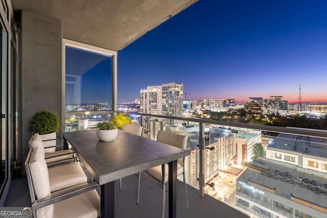 3325 Piedmont Rd NE Unit 1504, Atlanta, GA 30305 - balcony with a city view