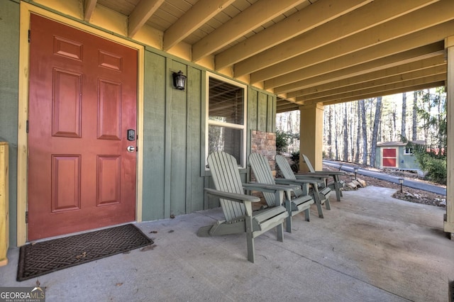 view of patio featuring covered porch