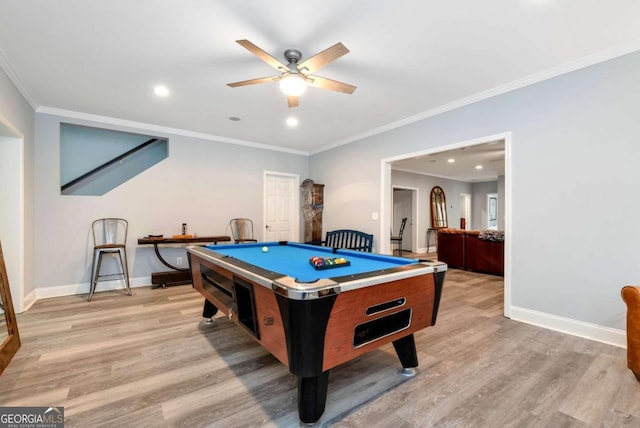 game room featuring pool table, light wood-style flooring, a ceiling fan, and baseboards