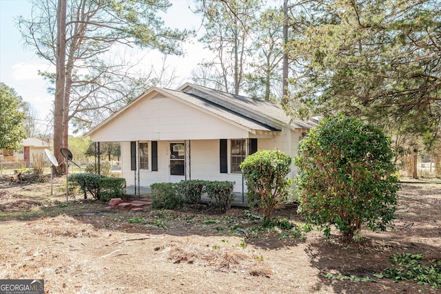 view of front of home featuring covered porch