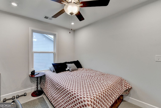 bedroom featuring visible vents, recessed lighting, baseboards, and carpet