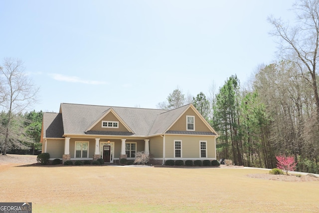 craftsman-style house with a porch