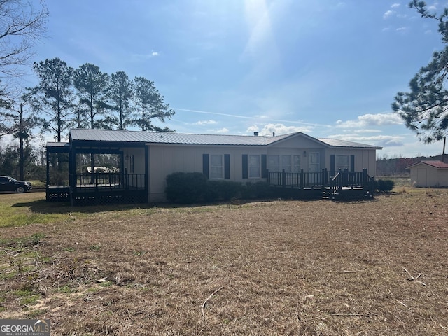 view of front of house with metal roof