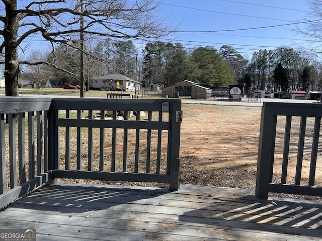 exterior space featuring fence