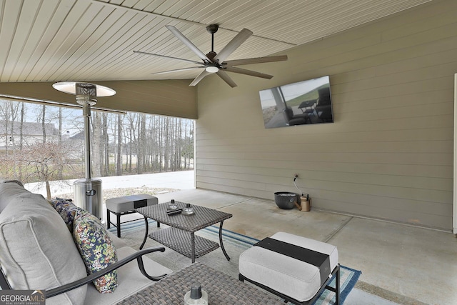 view of patio with an outdoor hangout area and ceiling fan