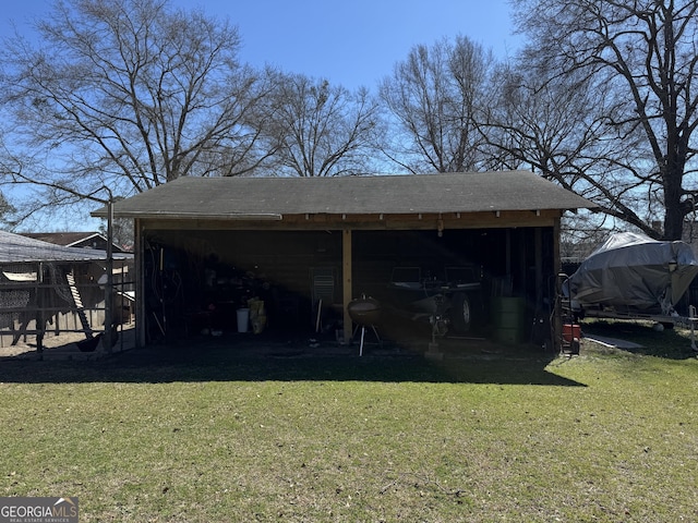 view of outdoor structure featuring an outdoor structure