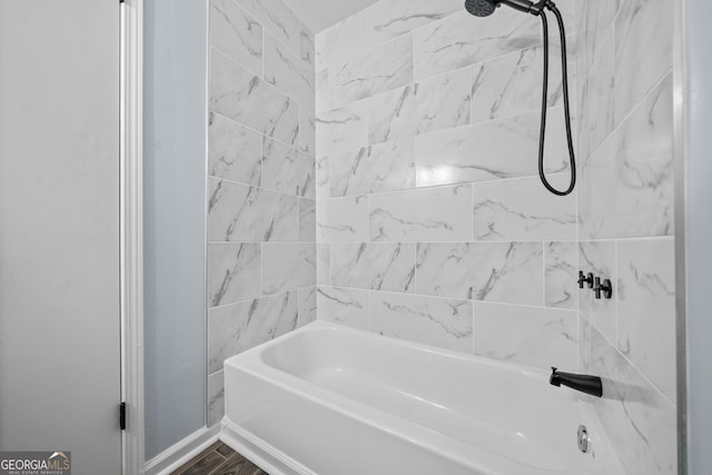 bathroom featuring shower / bathing tub combination