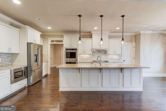 kitchen with baseboards, stainless steel appliances, dark wood-style flooring, and white cabinets