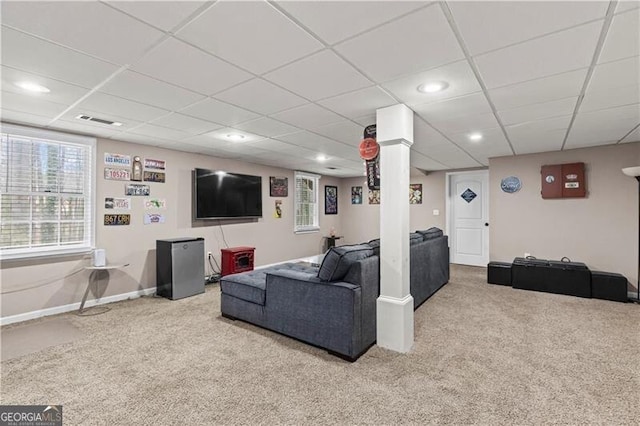 living room with baseboards, visible vents, a drop ceiling, carpet floors, and recessed lighting