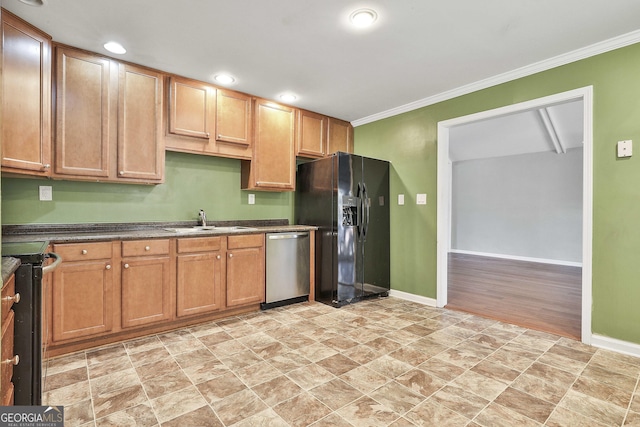 kitchen with a sink, black fridge with ice dispenser, baseboards, dishwasher, and crown molding