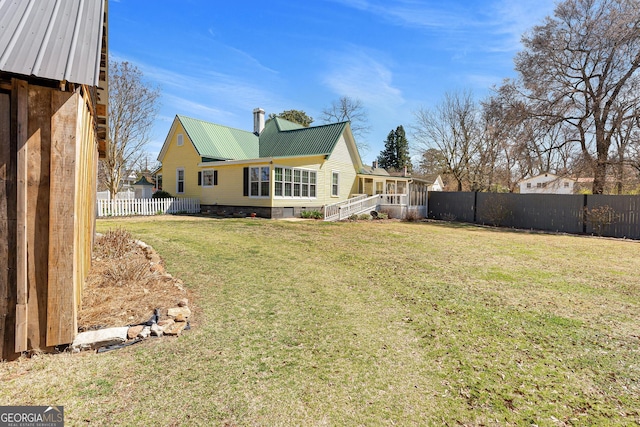 view of yard featuring a fenced backyard