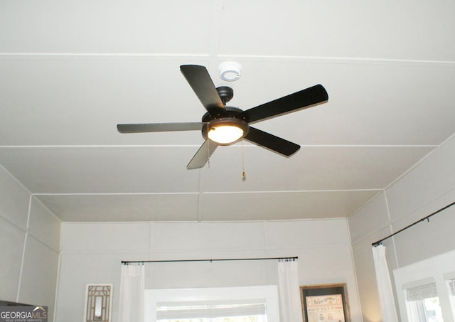 details with ceiling fan