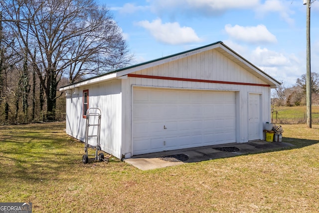 view of detached garage