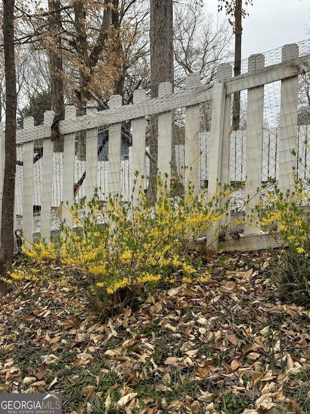 view of home's exterior