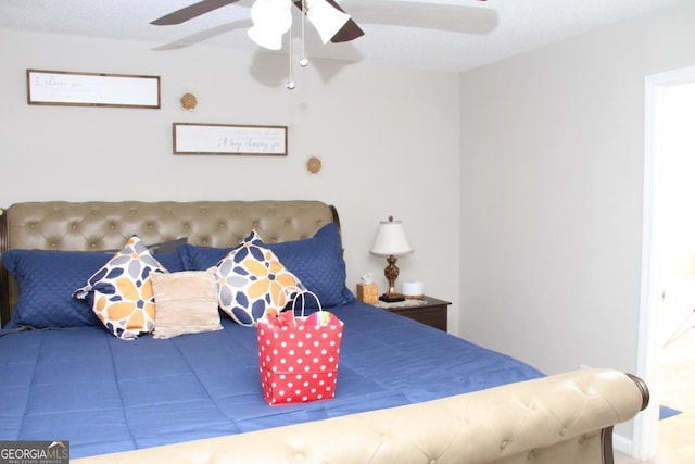 bedroom featuring ceiling fan