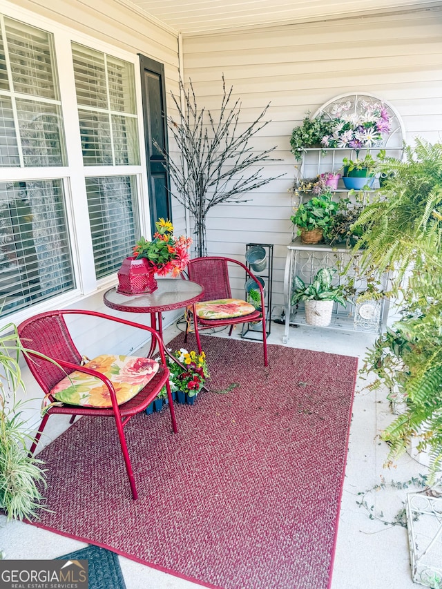 balcony with a porch