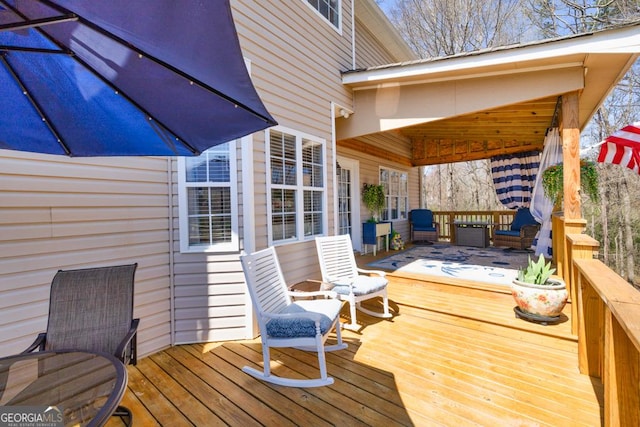 view of wooden deck