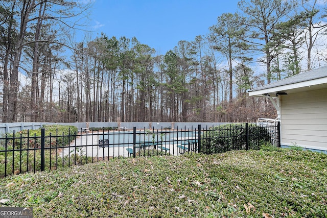 view of yard with fence