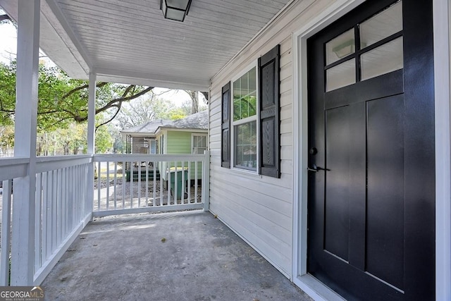 view of patio featuring a porch